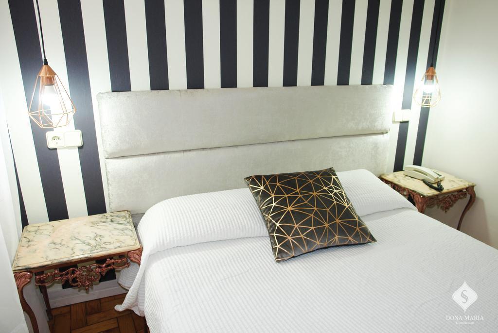 ポルタレグレ Dona Maria Bed & Breakfast エクステリア 写真